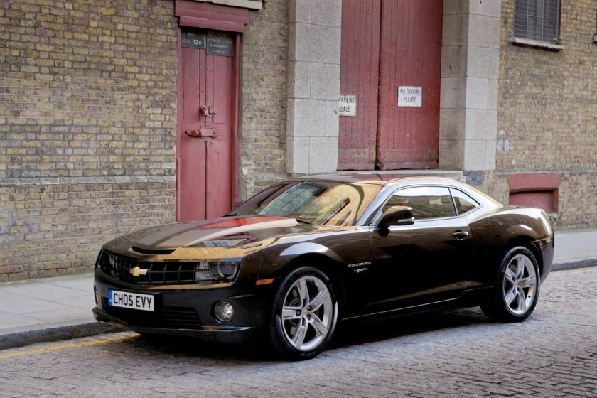 Chevrolet Camaro купе