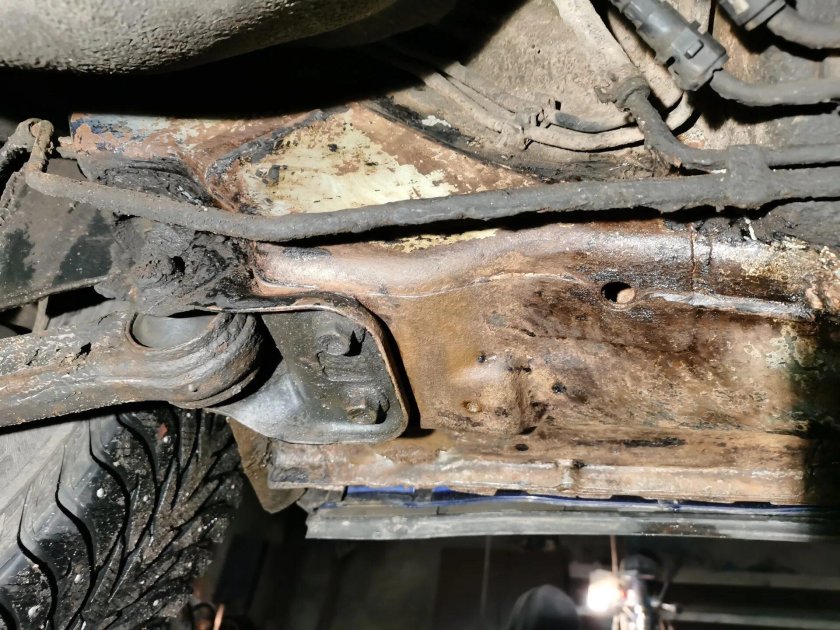 Opel — astra-g задний лонжерон