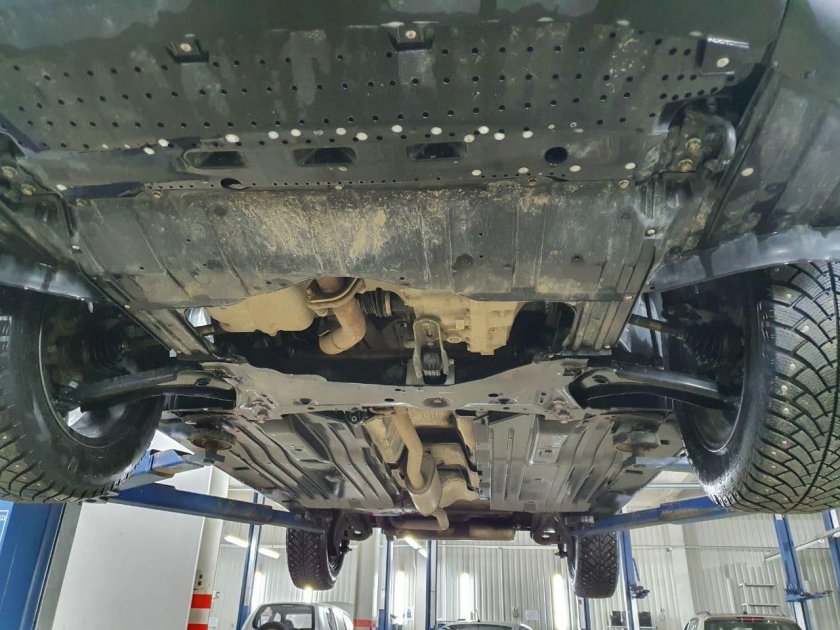 Днище Suzuki sx4