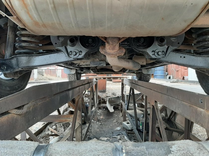 Днище Гранд Витара 2.0