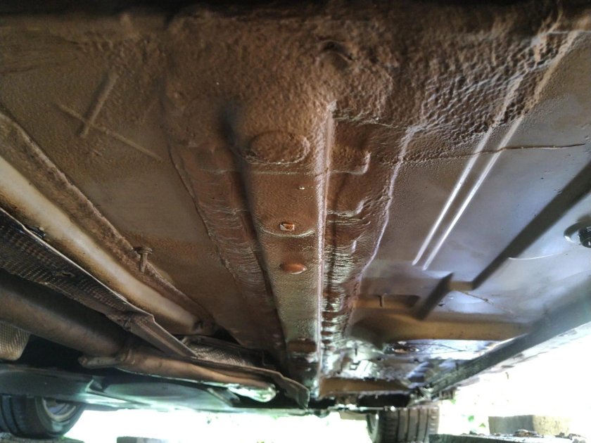 Suzuki Grand Vitara 2 днище кузова