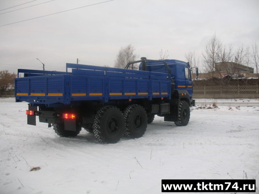 Урал бортовой 4320 полуприцеп