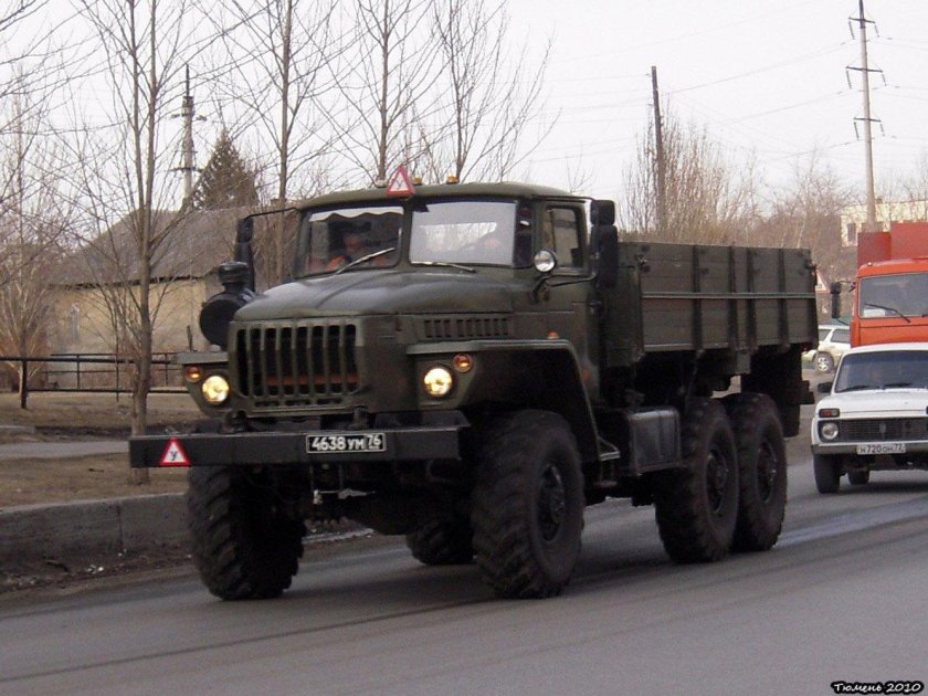 Урал 4320 бортовой