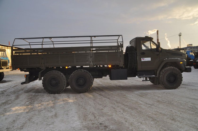 Урал Некст бортовой