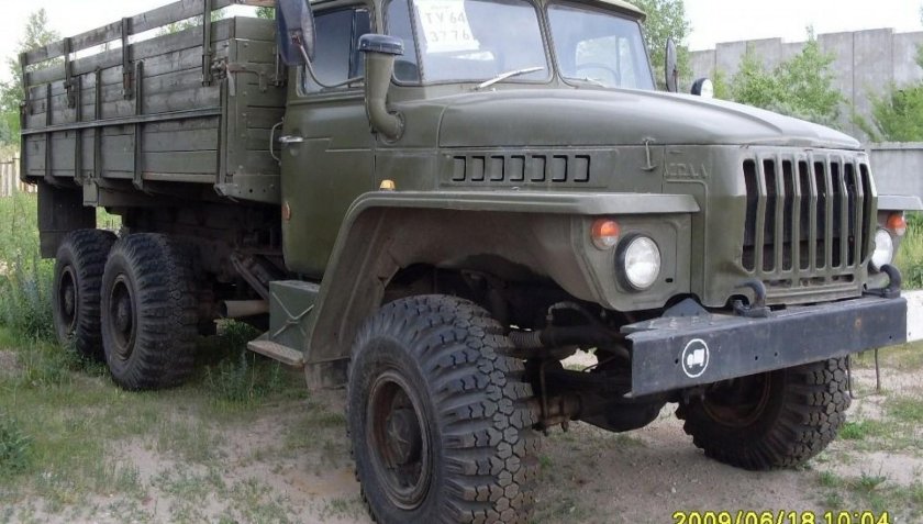 Урал 4320 бортовой