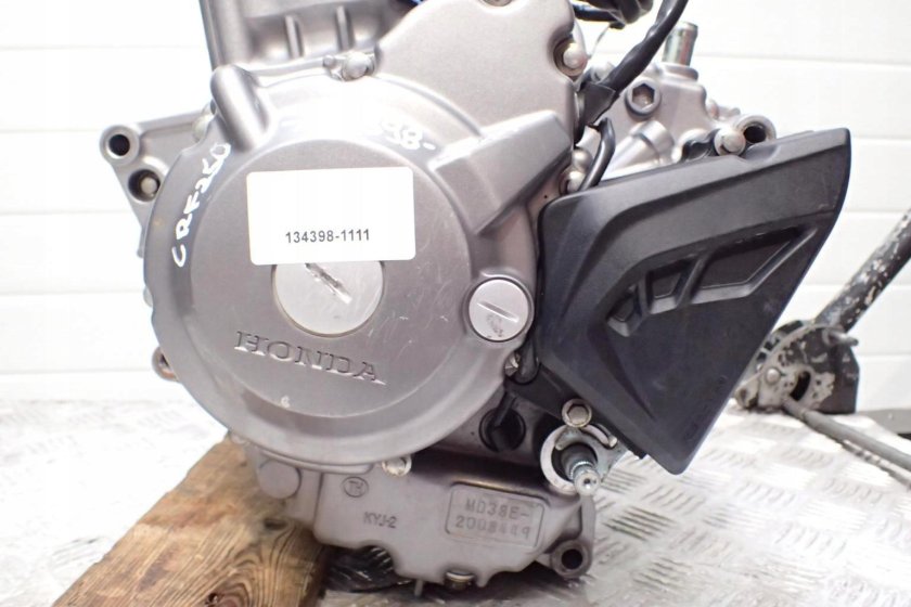 Двигатель хонда