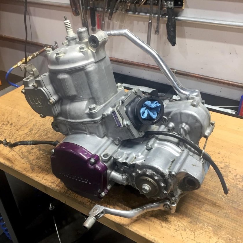 Honda CR 250 двигатель