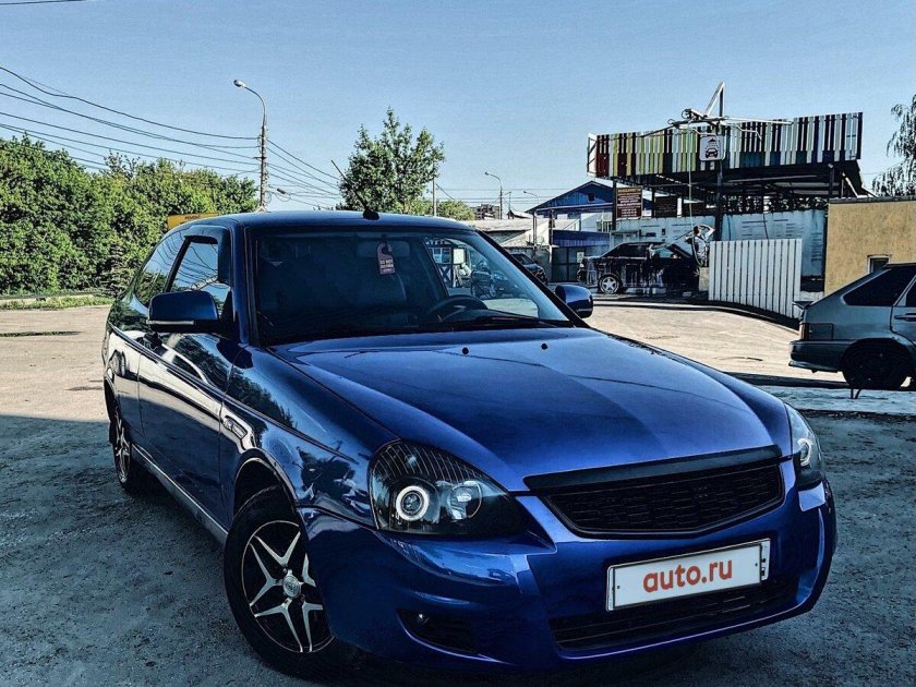 Синяя Приора