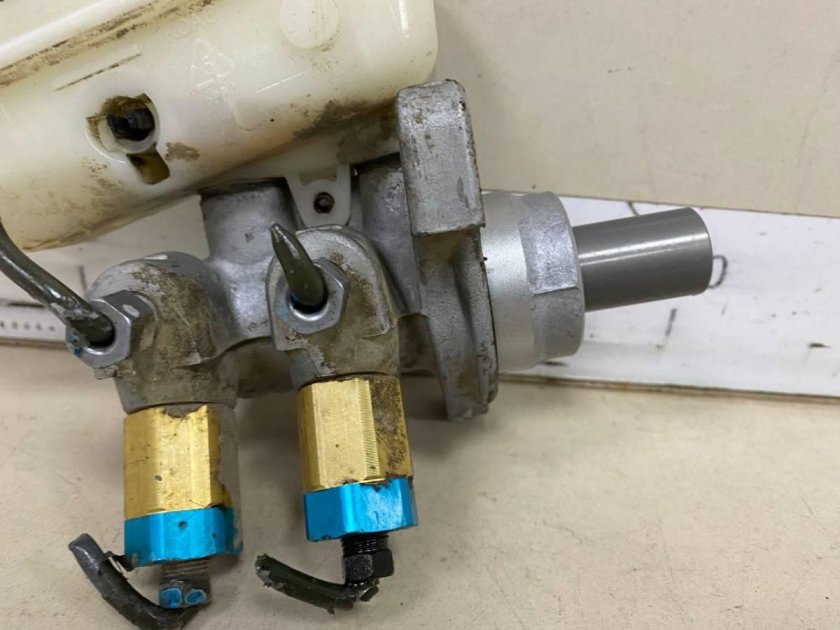 Бачок тормозного цилиндра Шевроле Спарк?