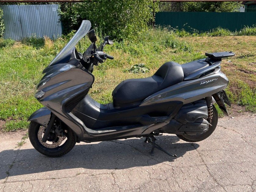 Suzuki skywave 400