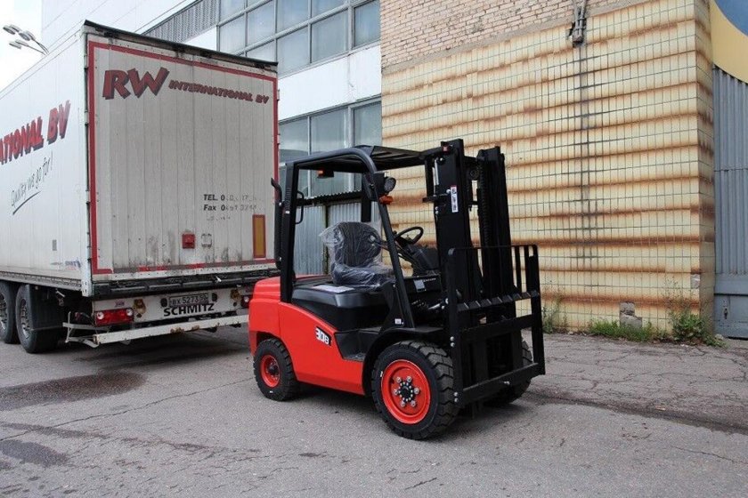 Автопогрузчик Ep cpqd30t8