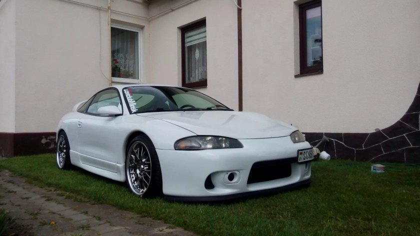 Mitsubishi Eclipse 2 поколение