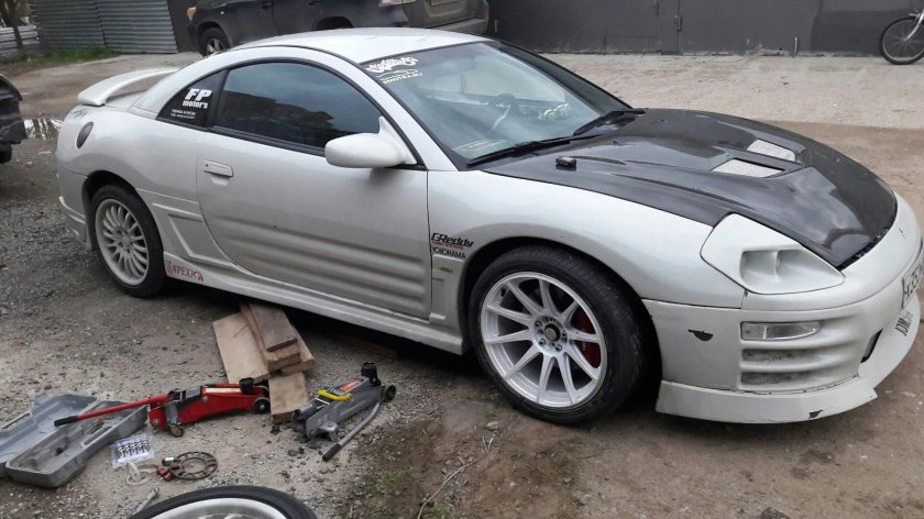 Mitsubishi Eclipse диски