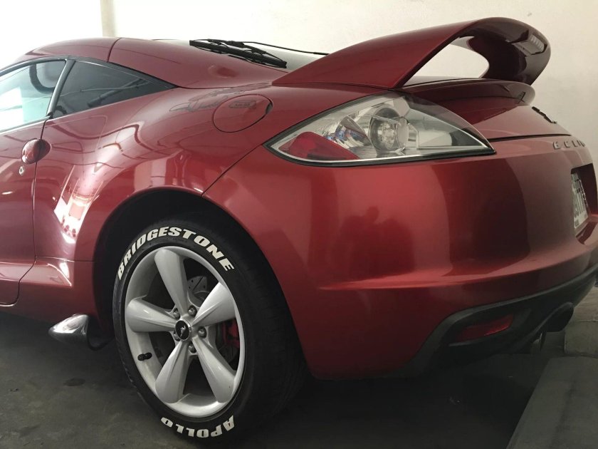 Mitsubishi Eclipse 4