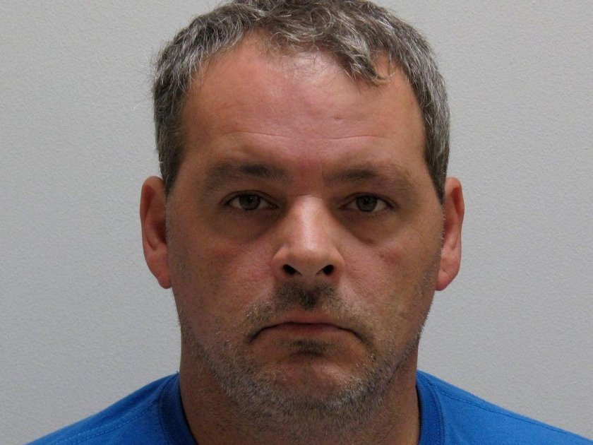 Деннис Эрл Брэдфорд