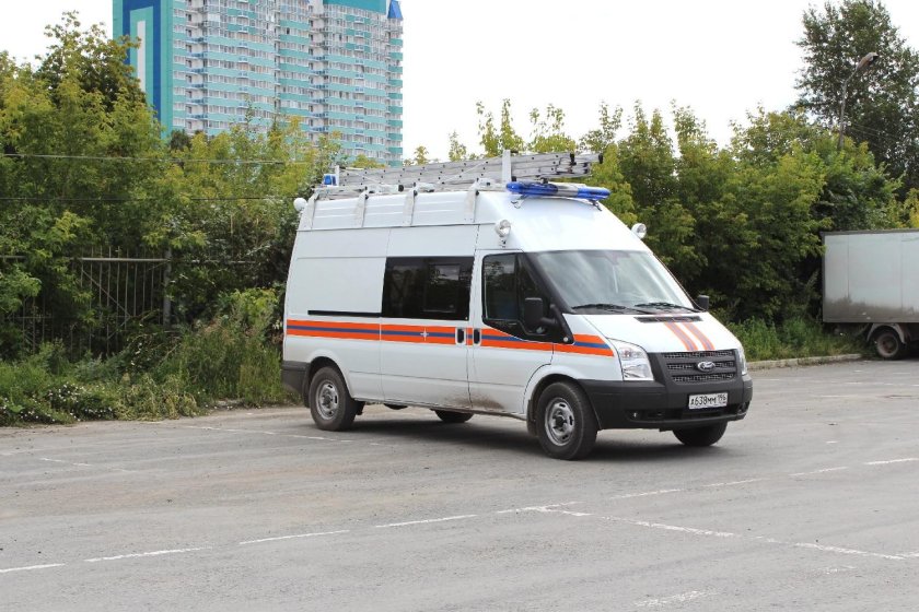 Форд Транзит аварийно спасательный автомобиль