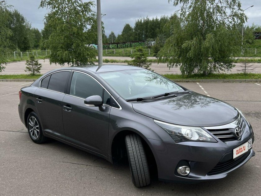 Тойота Венес 2012