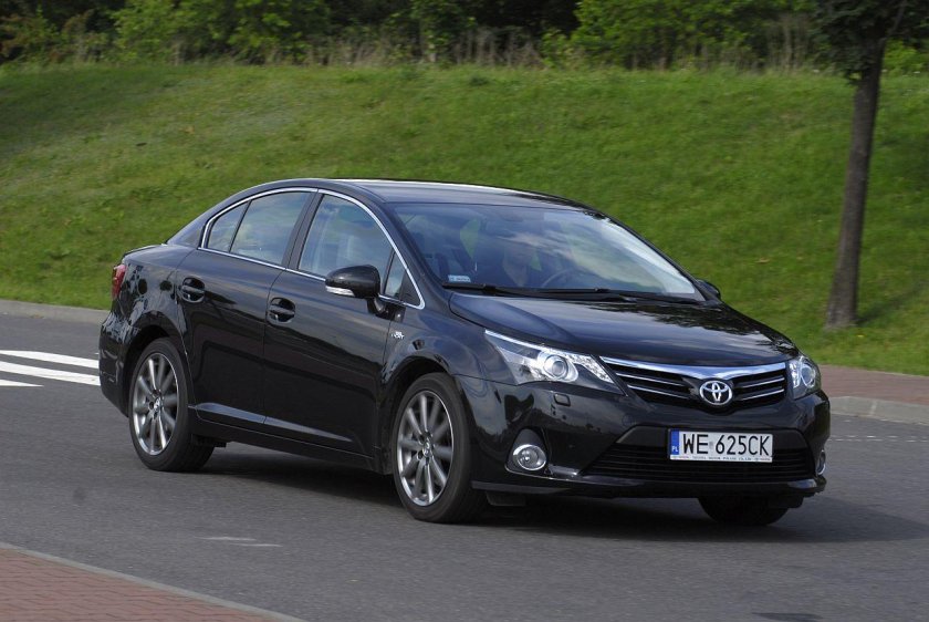 Toyota Avensis 2012