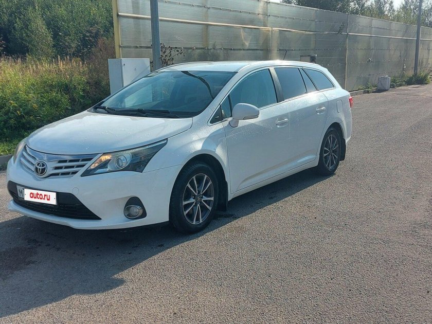 Toyota avensis iii