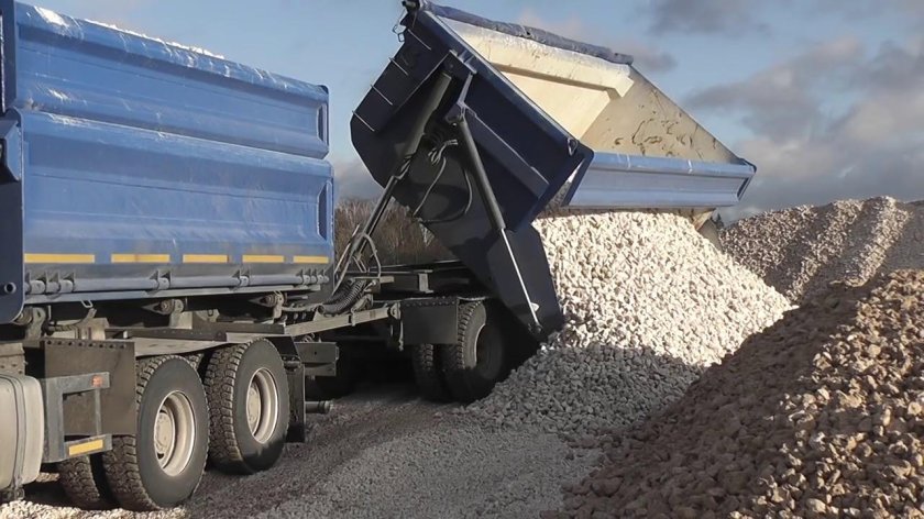 Тонар с боковой разгрузкой