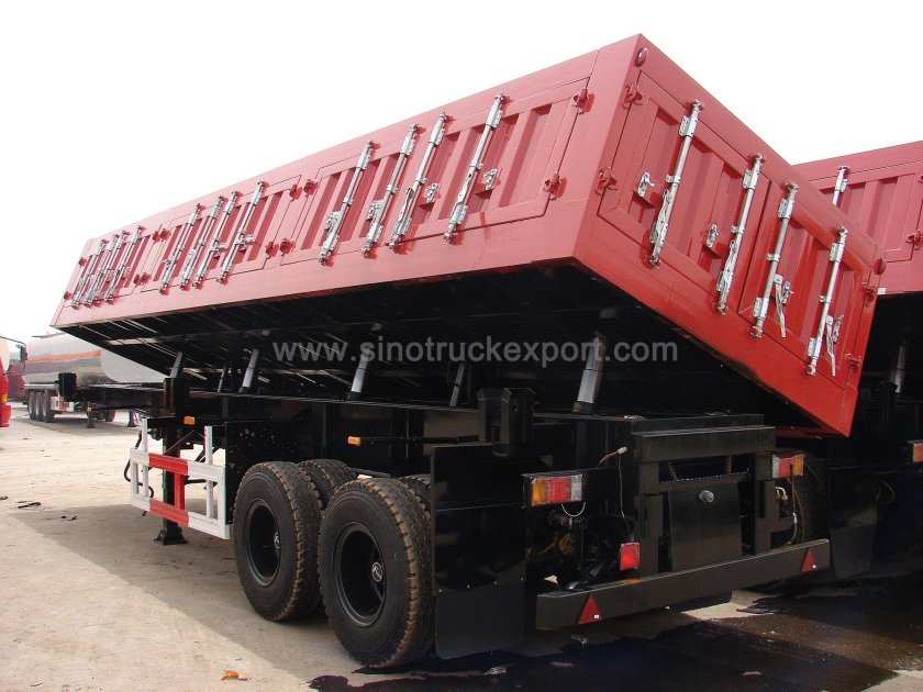 Самосвал с боковым выгрузом