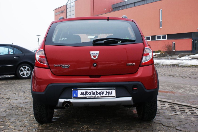 Сандеро степвей 2013