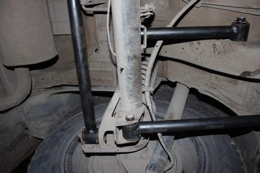 Задняя подвеска Нива 2121