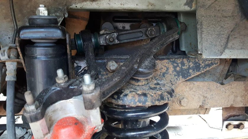 Передняя подвеска Шеви Нива