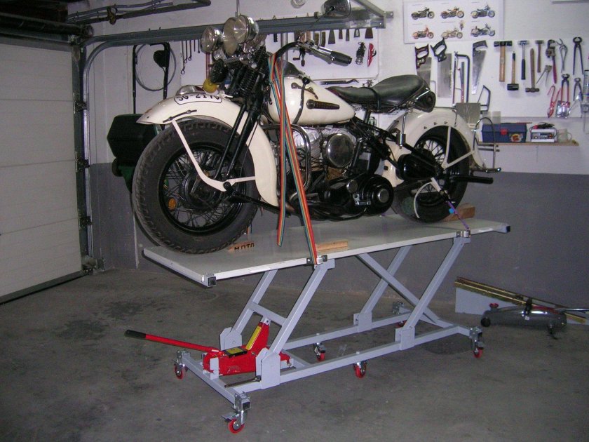 Подъемник для мотоцикла