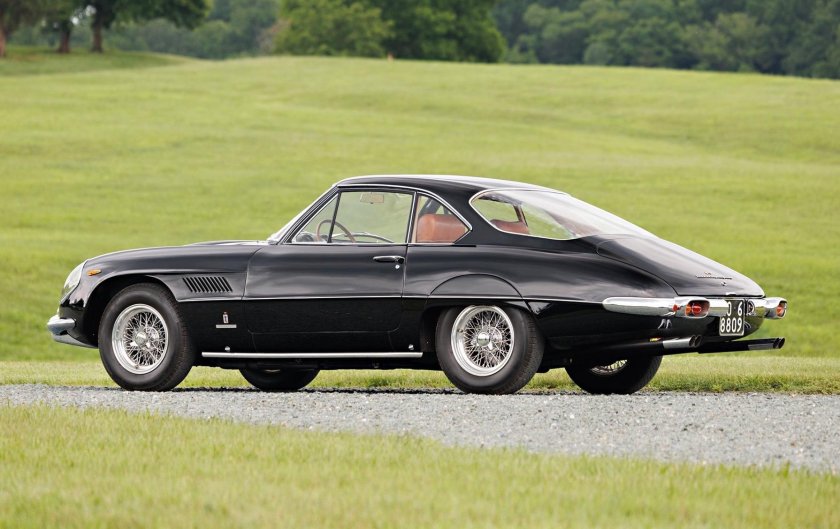Ferrari 400 superamerica