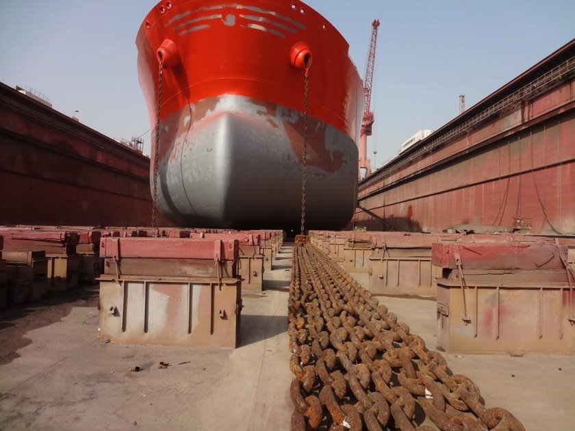 Якорная цепь супертанкера