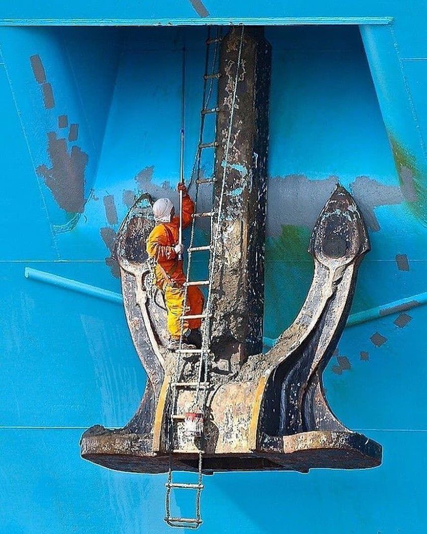 Якорь на корабле