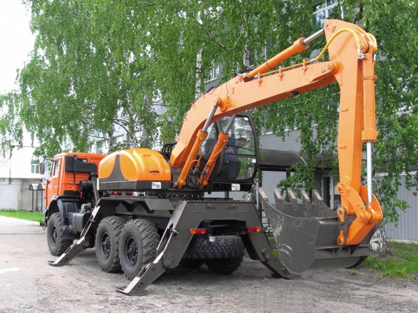 UMG e195a экскаватор