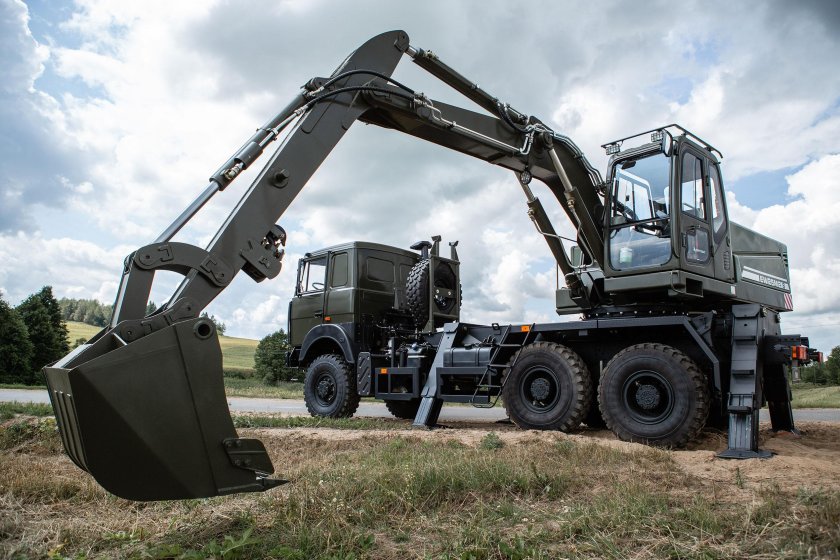 Экскаватор одноковшовый EW-25-m1