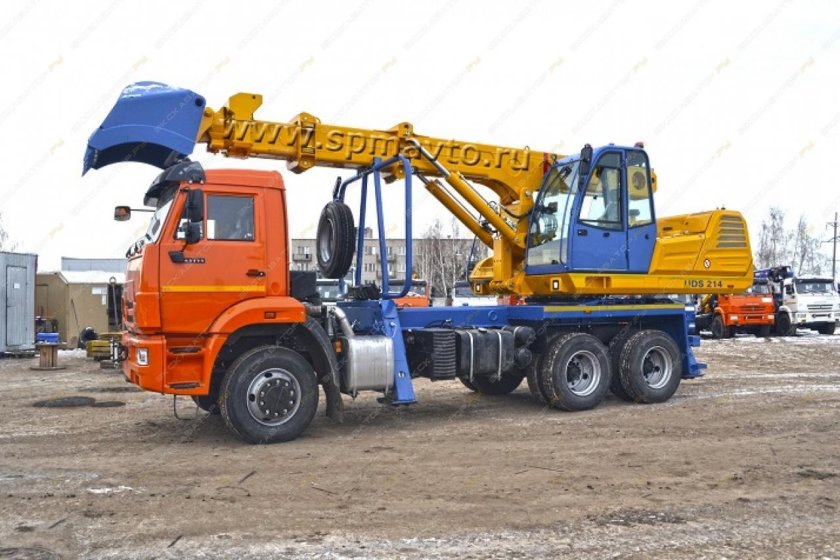 Экскаватор-планировщик UDS 214