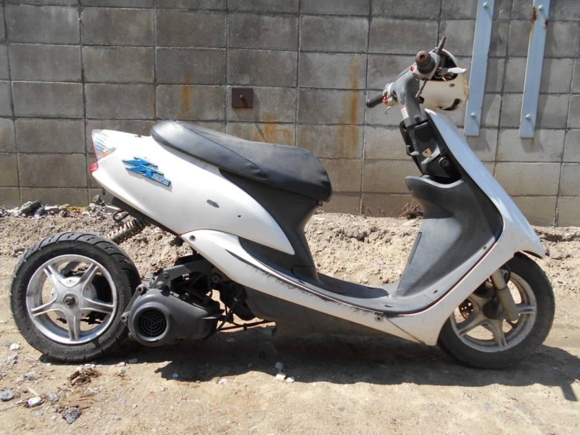 Yamaha jog sa 16 ZR Evolution