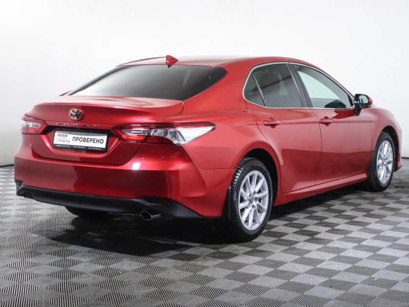 Toyota Camry 2017 - 2021 xv70 коричневый