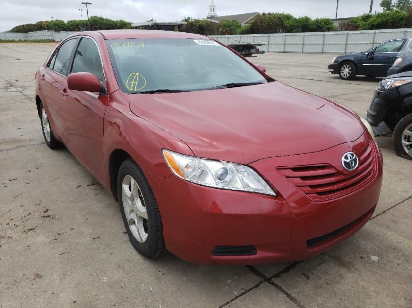 Тойота Камри 2010