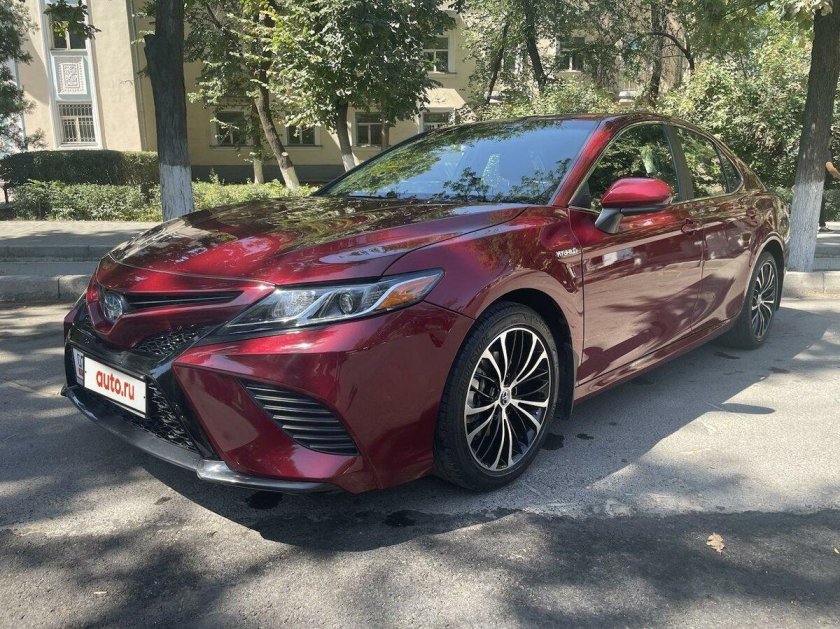 Toyota Camry 2018