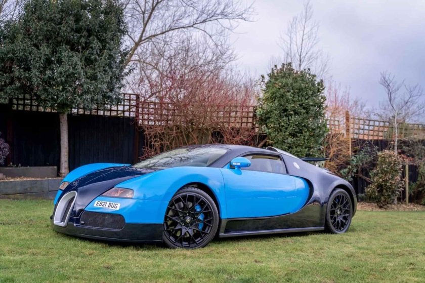 Bugatti 2009 Veyron centenaire