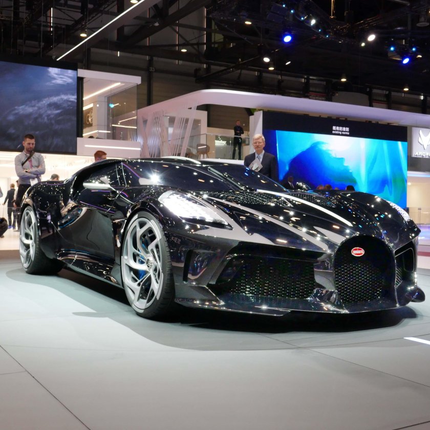 Бугатти 2021