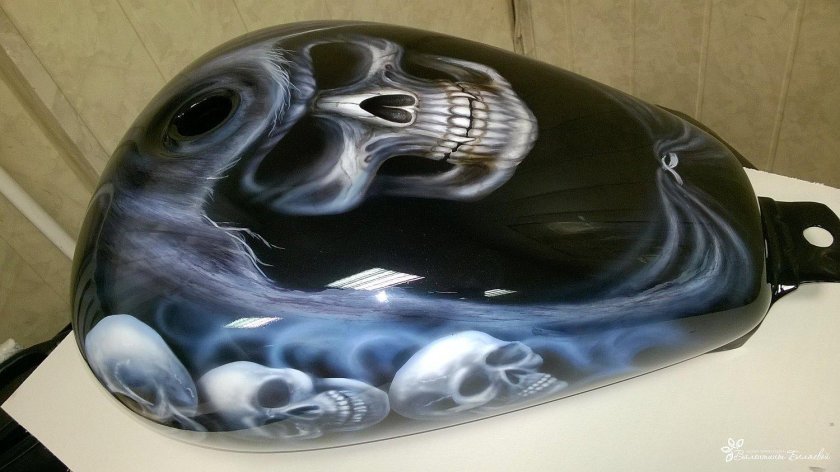 Фольксваген Жук аэрография на капоте