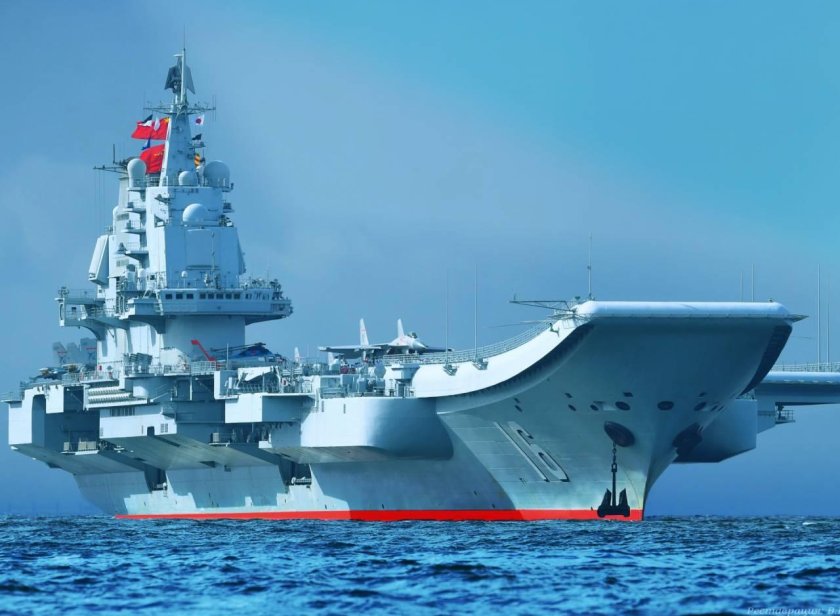 Авианосец варяг ляонин