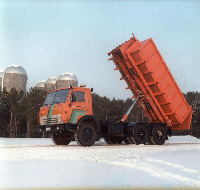 КАМАЗ 55113
