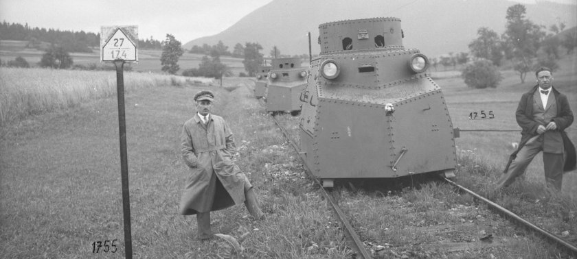 Бронедрезина Татра т18