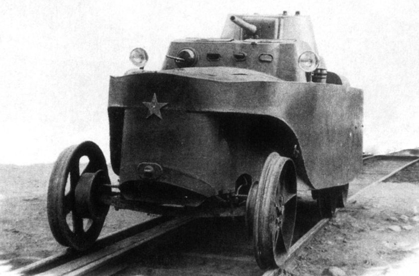 БАД-2 плавающий бронеавтомобиль