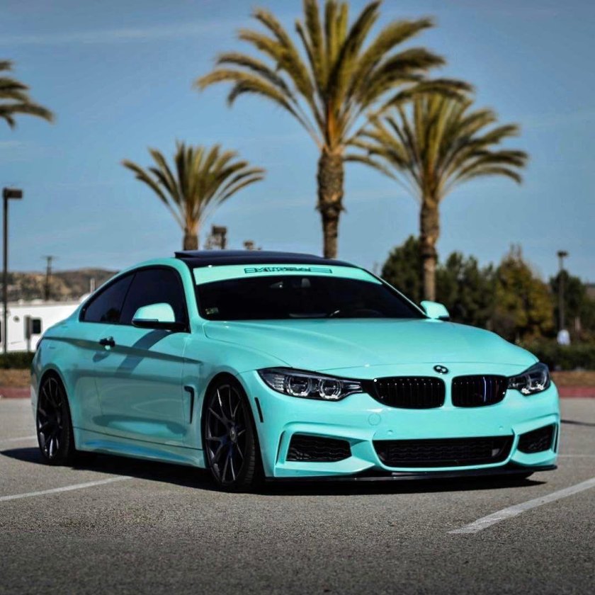 BMW m5 бирюзовая