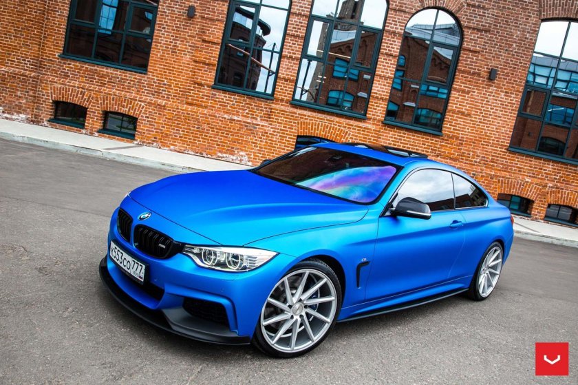 BMW f32 Blue