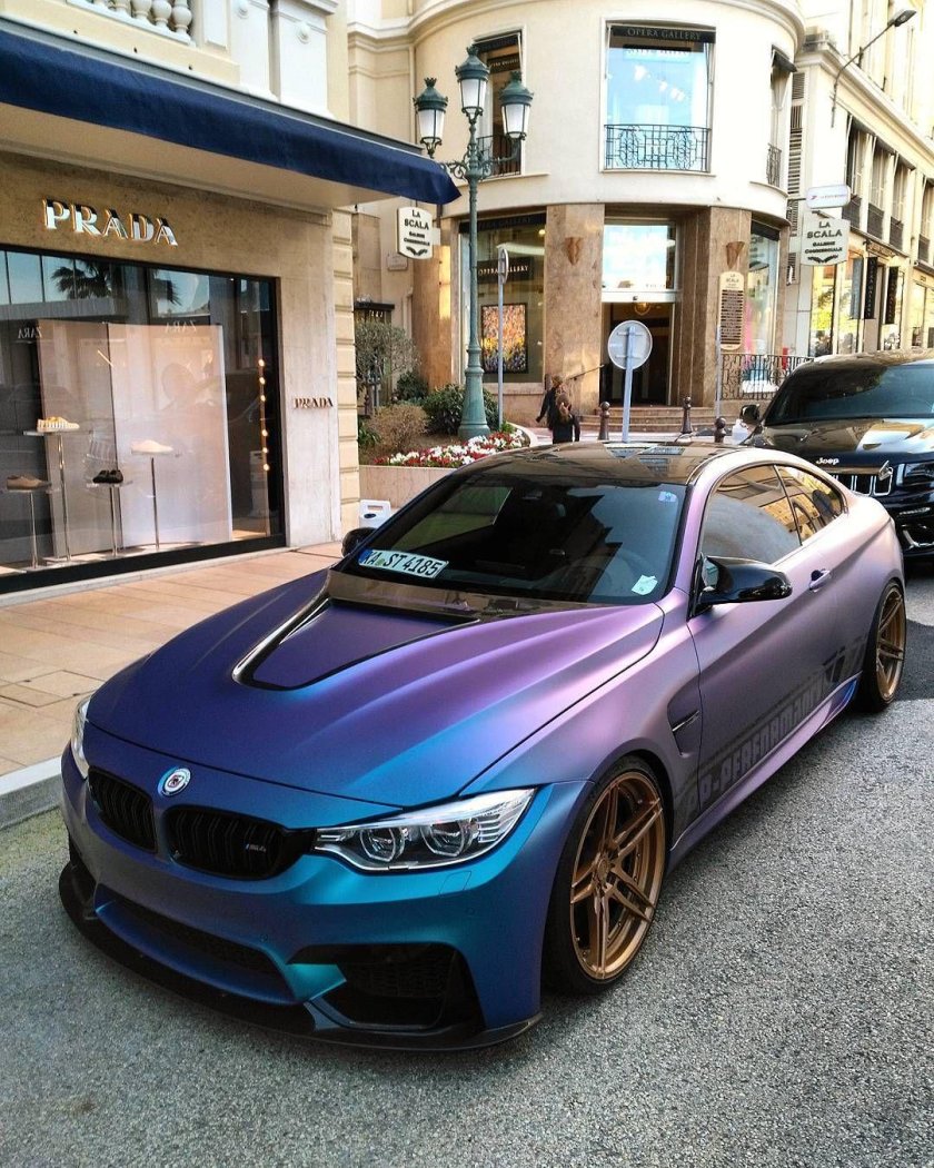 Bmw m 4 purple