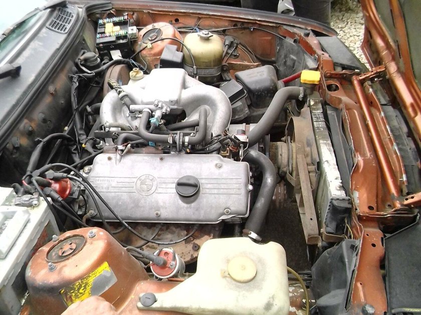 БМВ 318 мотор